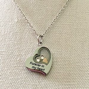 Heart Pendant Necklace "FOREVER IN MY HEART"